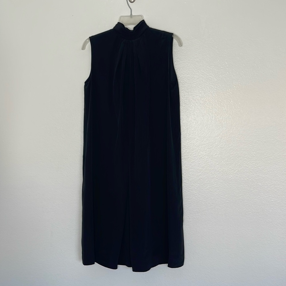 CHLOE Black Silk Sleeveless Key Hole High Neck Tie Detail Pleated Dress 36 US 4